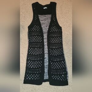 NWOT Maurices Black and Gray Open Knit Cardigan VEST LARGE WOMENS
